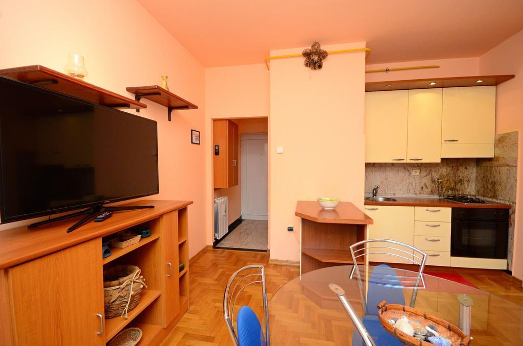 Apartment Blazenka Pula Exterior foto